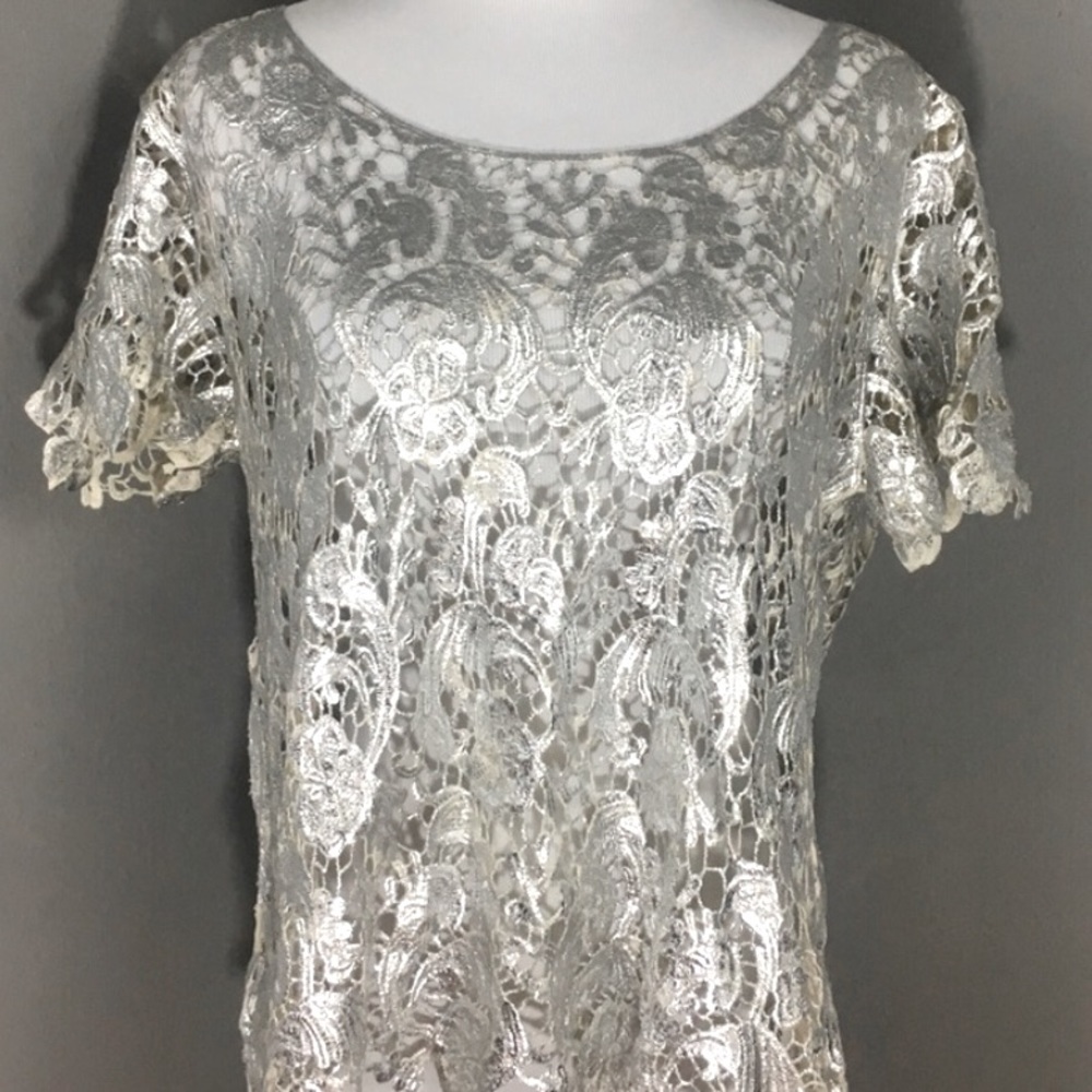 RD Style Crochet/Lace Silver Over Cream M